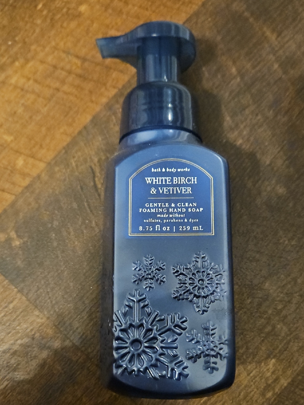 Bath & Body Works White Birch & Vetiver Foaming Hand Soap - Blue